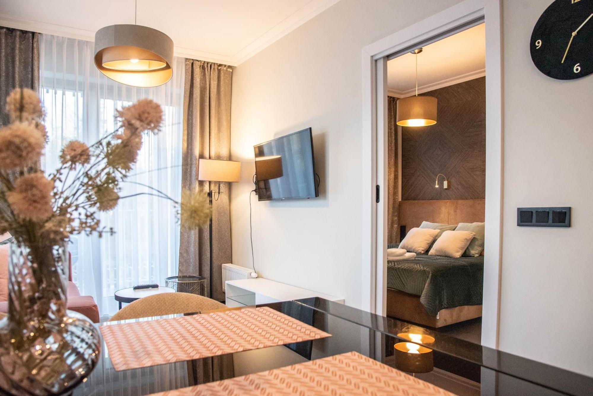 Rubus - Apartament Z Sypialnia & Parking - Apartamenty Na Wyspie シフィノウイシチェ エクステリア 写真