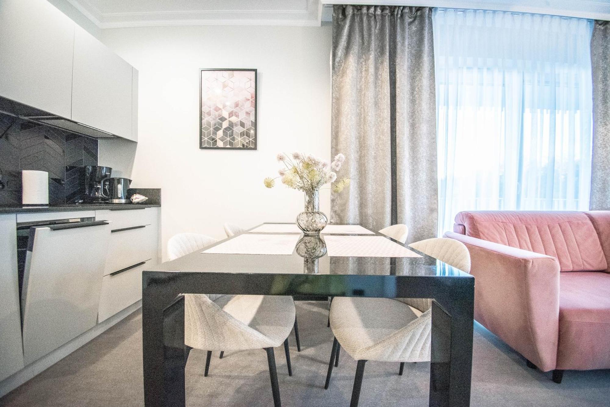 Rubus - Apartament Z Sypialnia & Parking - Apartamenty Na Wyspie シフィノウイシチェ エクステリア 写真